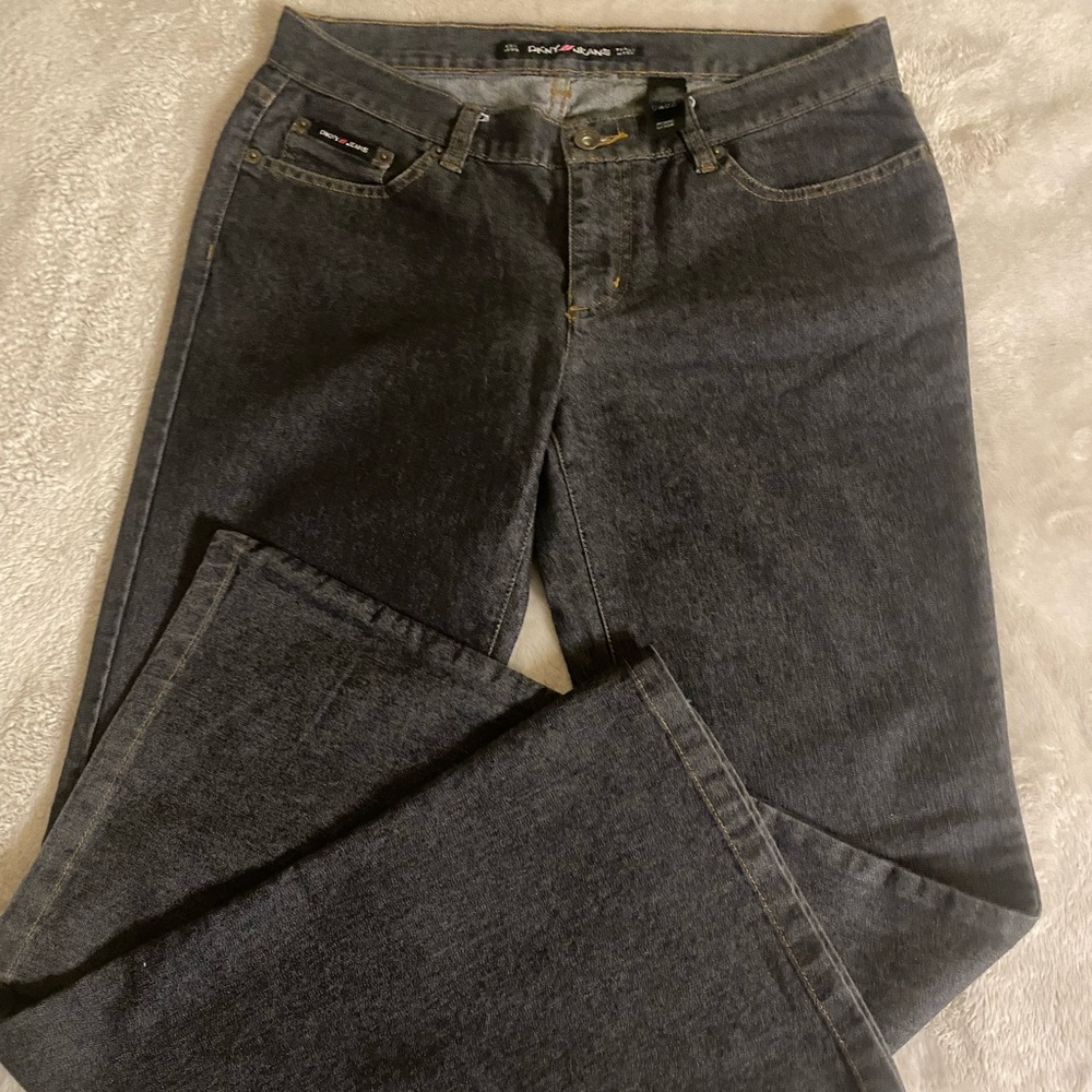 Womens Vintage Y2K DKNY Black Denim Jeans. Size 9R  slight stretch. Never worn
